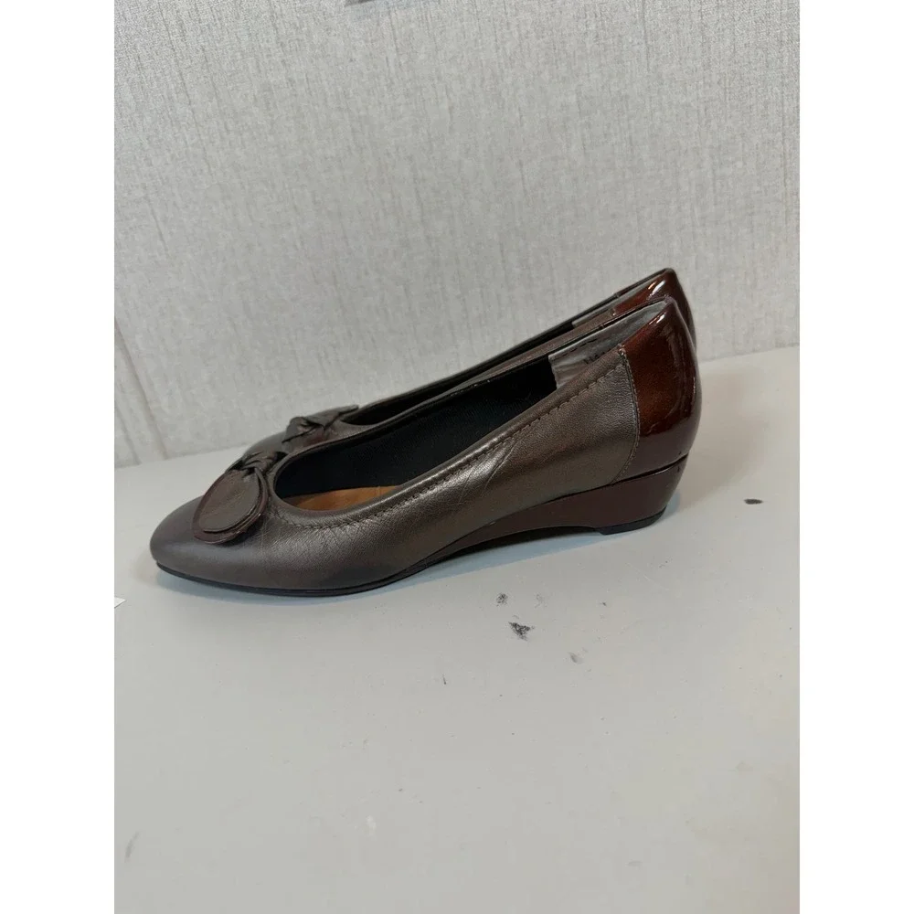 Ros Hommerson Bonze Metallic Brown Low‎ Wedge Kitten Heel Shoes 7 medium